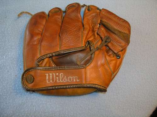 Wilson A9830 Softball Back Doug
